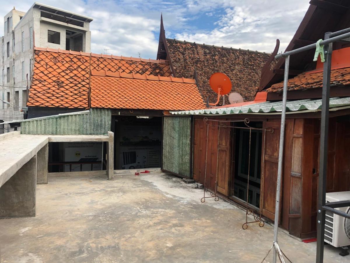 Solarcell Walking Street Homestay - โซล่าเซลล์ถนนคนเดินโฮมสเตย์ Ban Nong Nam Khan エクステリア 写真