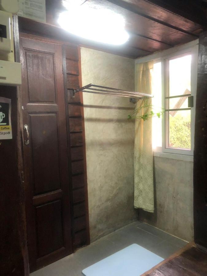 Solarcell Walking Street Homestay - โซล่าเซลล์ถนนคนเดินโฮมสเตย์ Ban Nong Nam Khan エクステリア 写真