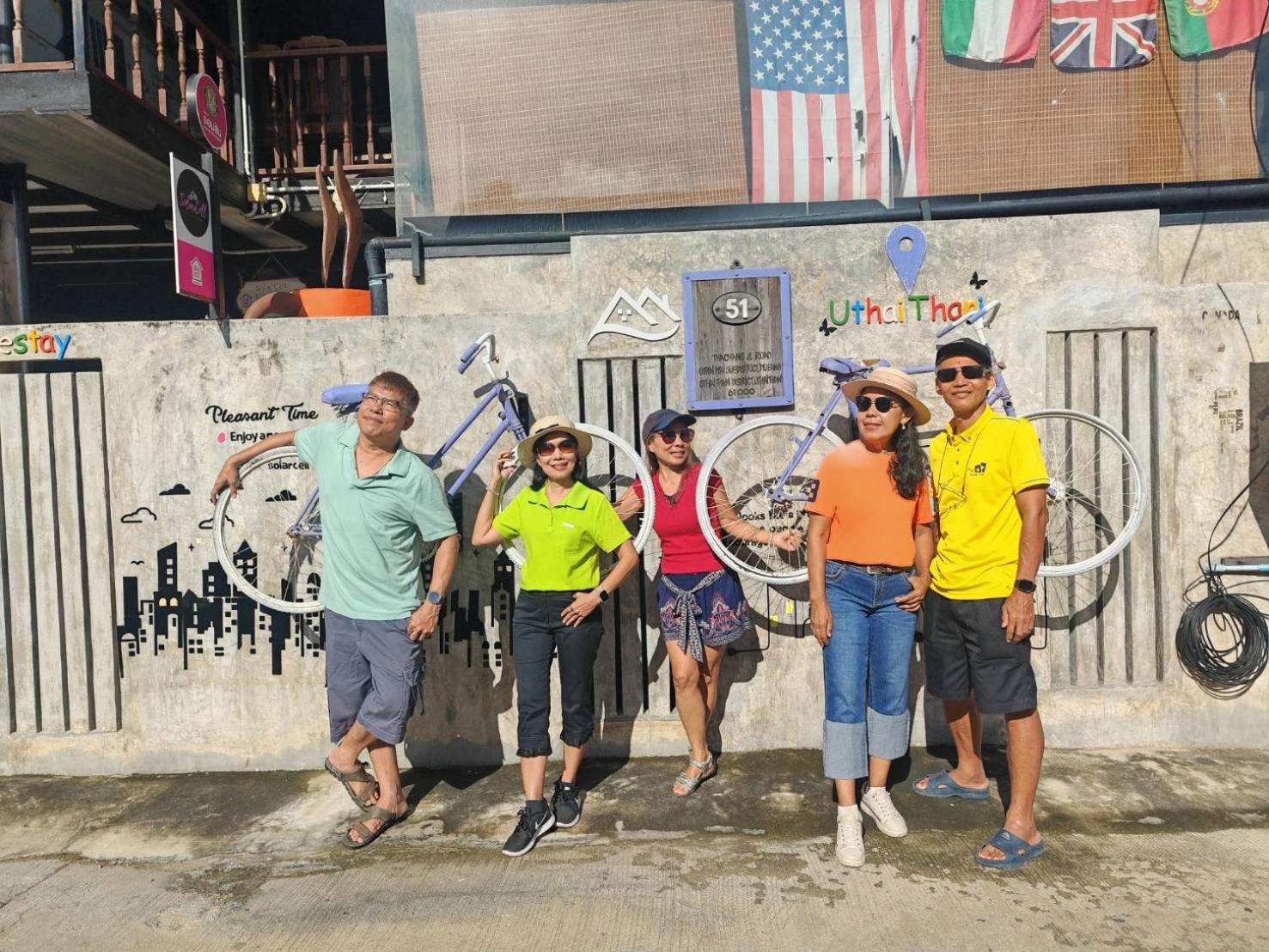 Solarcell Walking Street Homestay - โซล่าเซลล์ถนนคนเดินโฮมสเตย์ Ban Nong Nam Khan エクステリア 写真